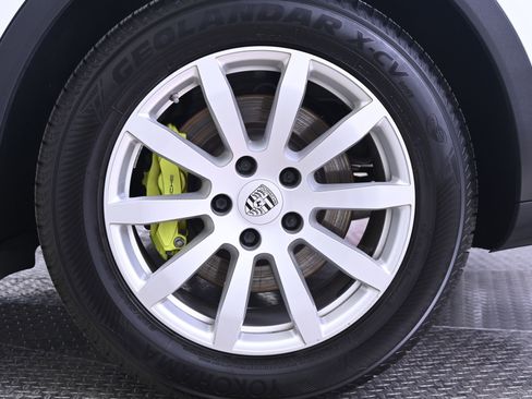 Certified 2022 Porsche Cayenne E-Hybrid image 12