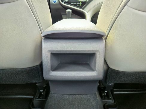 Used 2021 Toyota Camry SE image 38