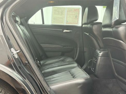 Used 2015 Chrysler 300 S w/ 300S Premium Group image 15