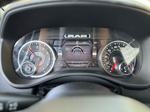 Used 2024 RAM 1500 Laramie image 10