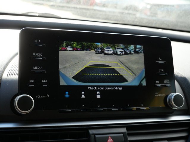 Used 2019 Honda Accord LX image 27