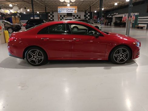 Used 2023 Mercedes-Benz CLA 250 4MATIC image 8