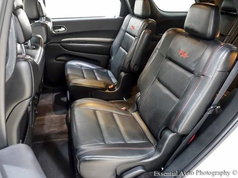 Used 2018 Dodge Durango R/T image 16