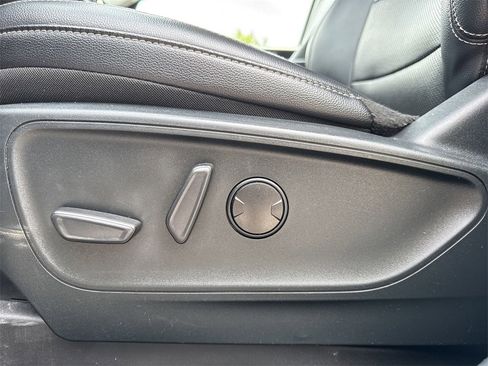 Used 2022 Ford Escape SEL image 24