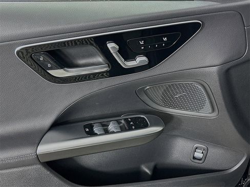 Certified 2025 Mercedes-Benz C 300 Sedan image 18