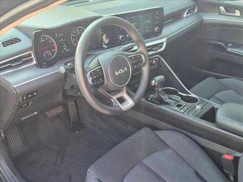 Used 2022 Kia K5 LXS FWD image 7