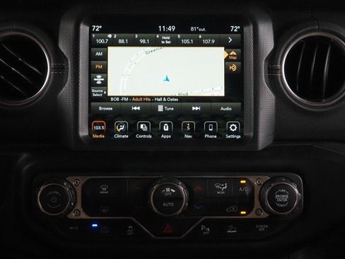 Used 2022 Jeep Wrangler Unlimited Sahara w/ Safety Group image 28