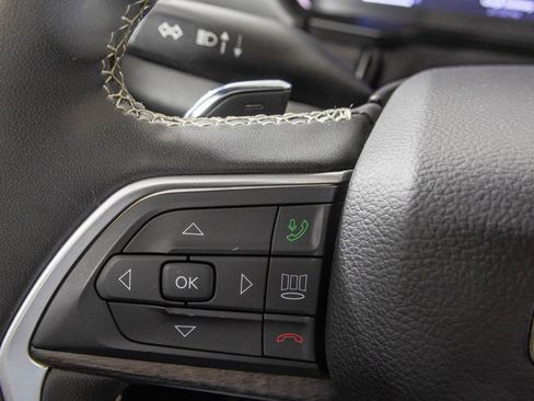 Used 2024 Jeep Grand Cherokee L Limited w/ Luxury Tech Group II image 35