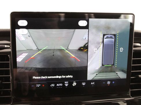 Used 2023 Ford Transit 350 XLT image 37