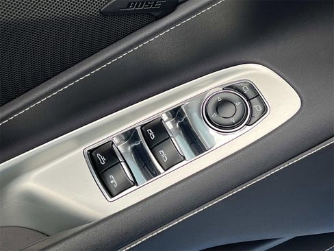 Used 2020 Chevrolet Corvette Stingray Convertible w/ 1LT image 14