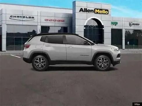 New 2026 Jeep Compass Limited image 7