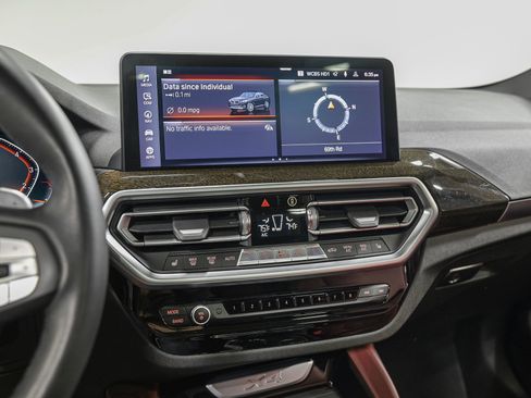 Used 2023 BMW X4 xDrive30i w/ Premium Package image 22