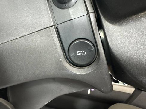 Used 2016 Ford F250 XLT w/ XLT Value Package AWD/4WD image 19