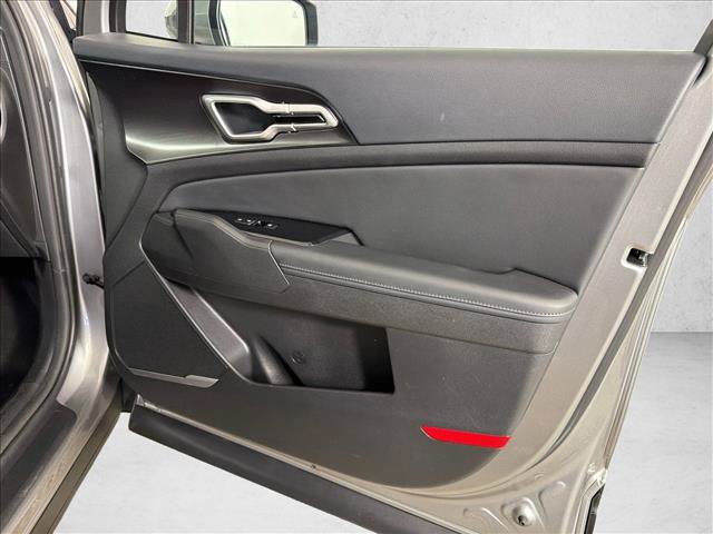 Used 2024 Kia Sportage EX FWD image 15