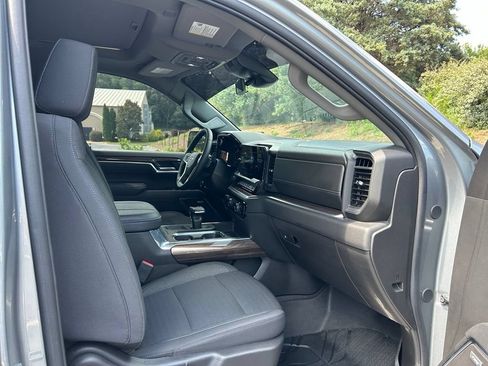 Used 2025 Chevrolet Silverado 1500 RST w/ Convenience Package II AWD/4WD image 48