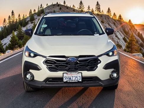 Certified 2024 Subaru Crosstrek 2.0i Premium AWD/4WD image 3