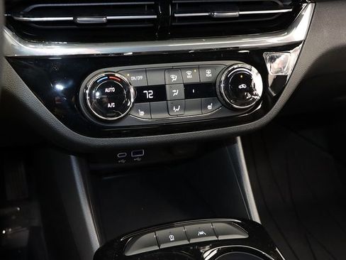 New 2026 Buick Envista Sport Touring w/ Convenience I Package FWD image 20
