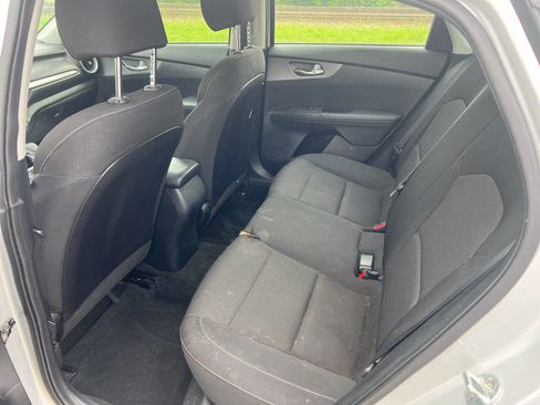 Used 2020 Kia Forte LXS image 4