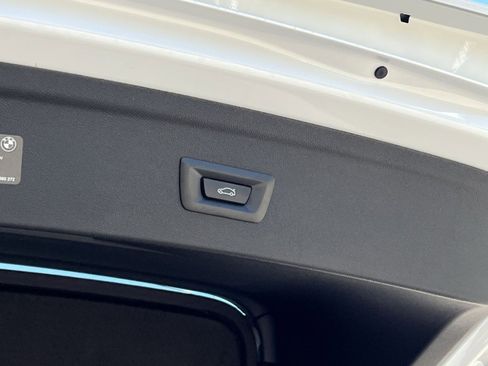 New 2026 BMW iX xDrive60 w/ M Sport Package image 25