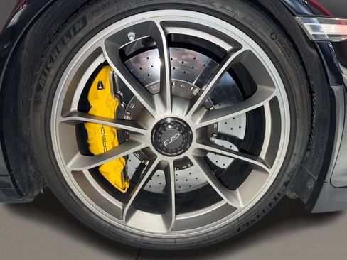 Used 2015 Porsche 911 GT3 RWD image 18