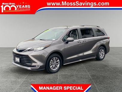 Used 2023 Toyota Sienna XLE