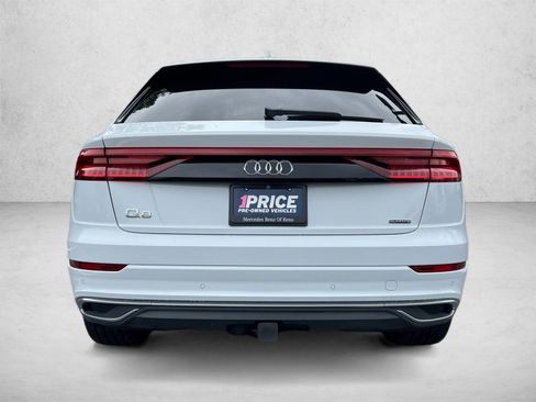Used 2023 Audi Q8 Premium w/ Convenience Package AWD/4WD image 6