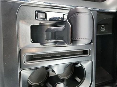 Used 2025 Ford F150 Lariat w/ Equipment Group 501A Mid image 20