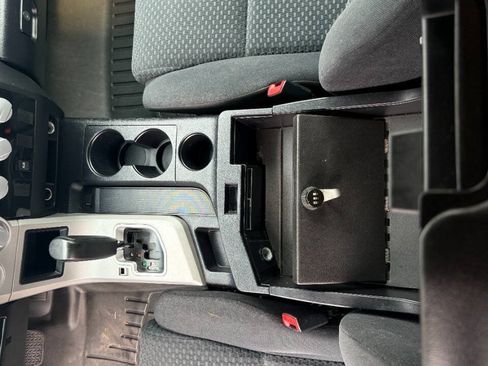 Used 2007 Toyota Tundra SR5 AWD/4WD image 17