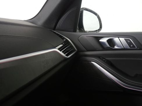 Certified 2022 BMW X5 sDrive40i w/ Premium Package image 27