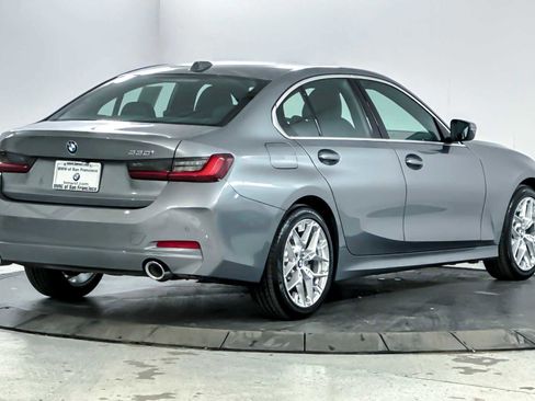 Used 2025 BMW 330i Sedan image 2