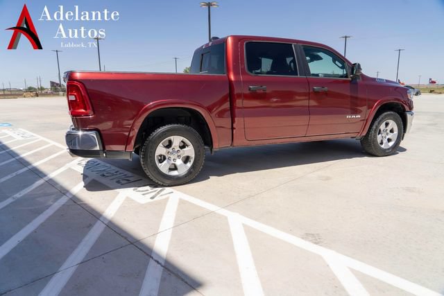 Used 2025 RAM 1500 Big Horn AWD/4WD image 3