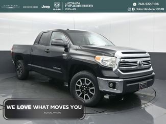 Used 2017 Toyota Tundra SR5 video 1