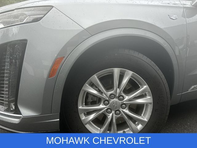 Certified 2025 Cadillac XT6 Luxury FWD image 34