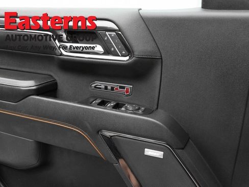 Used 2024 GMC Sierra 1500 AT4 w/ Technology Package AWD/4WD image 22