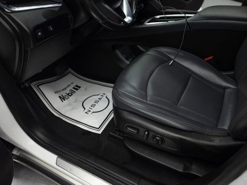 Used 2022 Buick Enclave Essence image 21