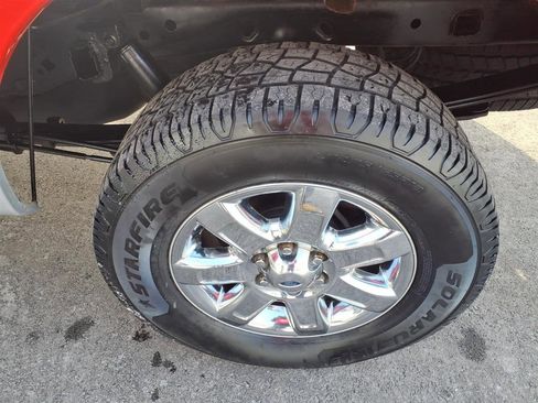 Used 2014 Ford F150 XLT w/ Equipment Group 302A Luxury image 9