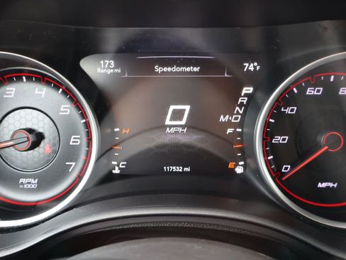 Used 2016 Dodge Charger SE RWD image 22
