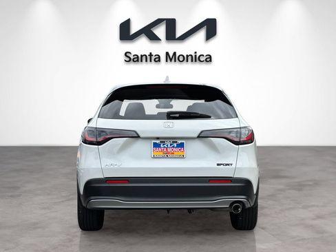 Used 2023 Honda HR-V Sport image 5