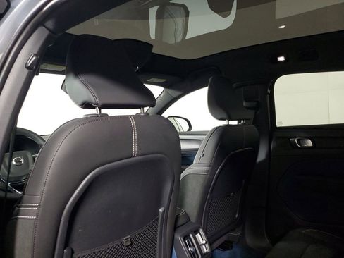 Certified 2023 Volvo C40 P8 Recharge Ultimate image 16