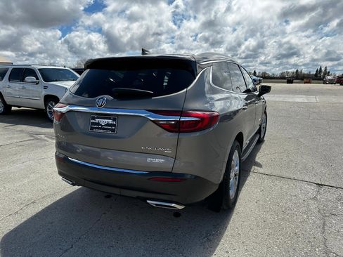 Used 2018 Buick Enclave Avenir image 3