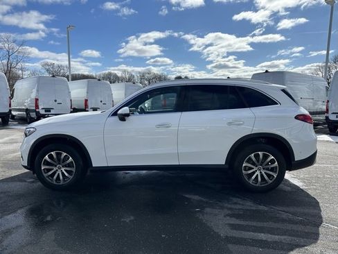 Certified 2024 Mercedes-Benz GLC 300 4MATIC image 4