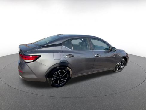 Used 2025 Nissan Sentra SV image 15