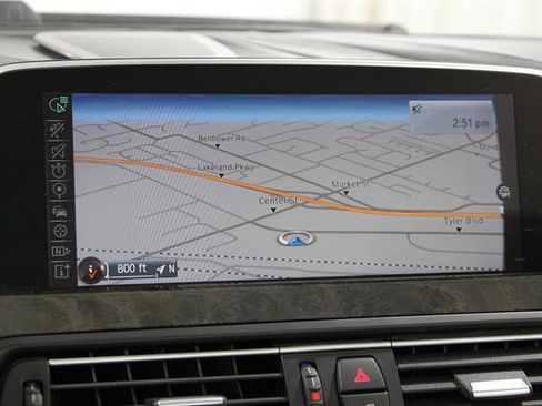 Used 2016 BMW M6 Convertible image 11