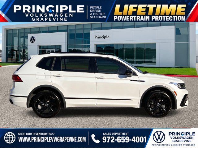 Used 2023 Volkswagen Tiguan SE R-Line FWD image 4