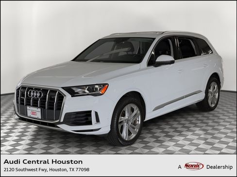 Used 2020 Audi Q7 3.0T Premium Plus w/ Premium Plus Package AWD/4WD image 1