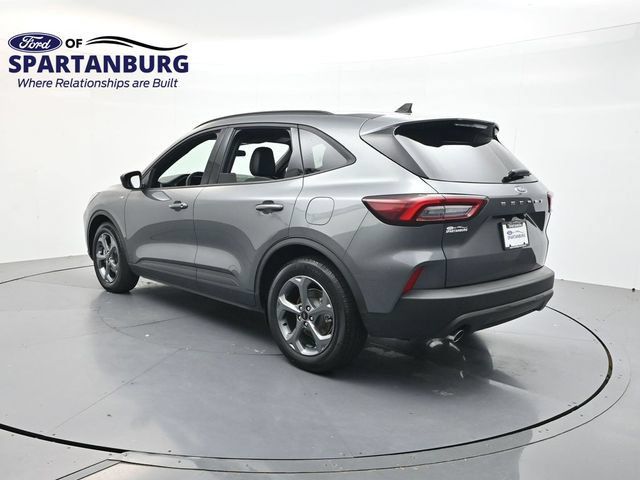 Used 2025 Ford Escape ST-Line FWD image 5