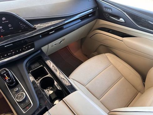 Certified 2021 Cadillac Escalade Premium Luxury w/ Driver Assist Tech Package image 24