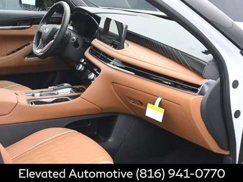 Certified 2026 INFINITI QX60 Autograph w/ Autograph Tech Package AWD/4WD image 6