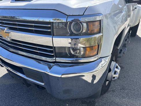 Used 2018 Chevrolet Silverado 3500 W/T w/ WT Convenience Package image 9