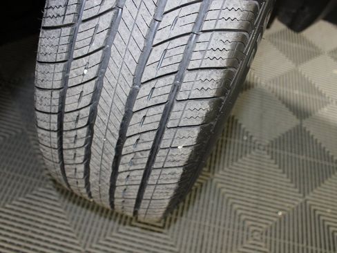 Certified 2024 Ford Edge SEL image 22